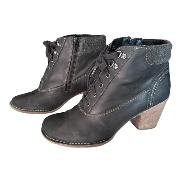 Clark’s Artisan Collection Carleta Crane Lace Up Leather Heeled Bootie size 11 - Picture 3 of 16